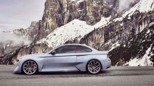 BMW 2002 Hommage