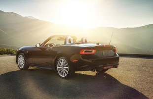 Fiat 124 Spider oficjalnie