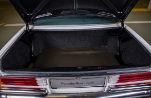 Klasyczne Mercedesy do kupienia w muzeum marki!