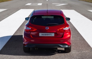 Nissan Pulsar ze 190-konnym silnikiem