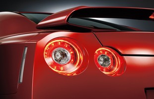 Oto nowy Nissan GT-R