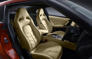 Oto nowy Nissan GT-R