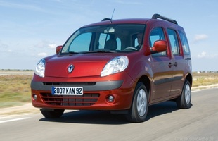 Renault zbuduje nową limuzynę. Wspólnie z Mercedesem!