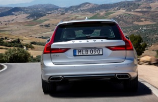 Ruszyła produkcja Volvo V90