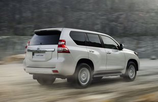 Toyota Land Cruiser po liftingu