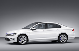 Volkswagen Passat GTE. Nowa hybryda z Wolfsburga