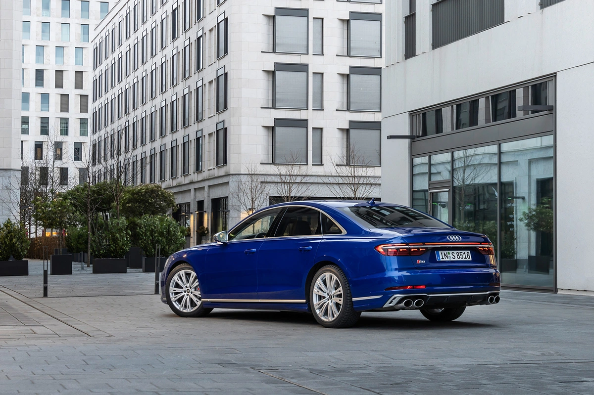 Audi S8 4.0 TFSI 571 KM