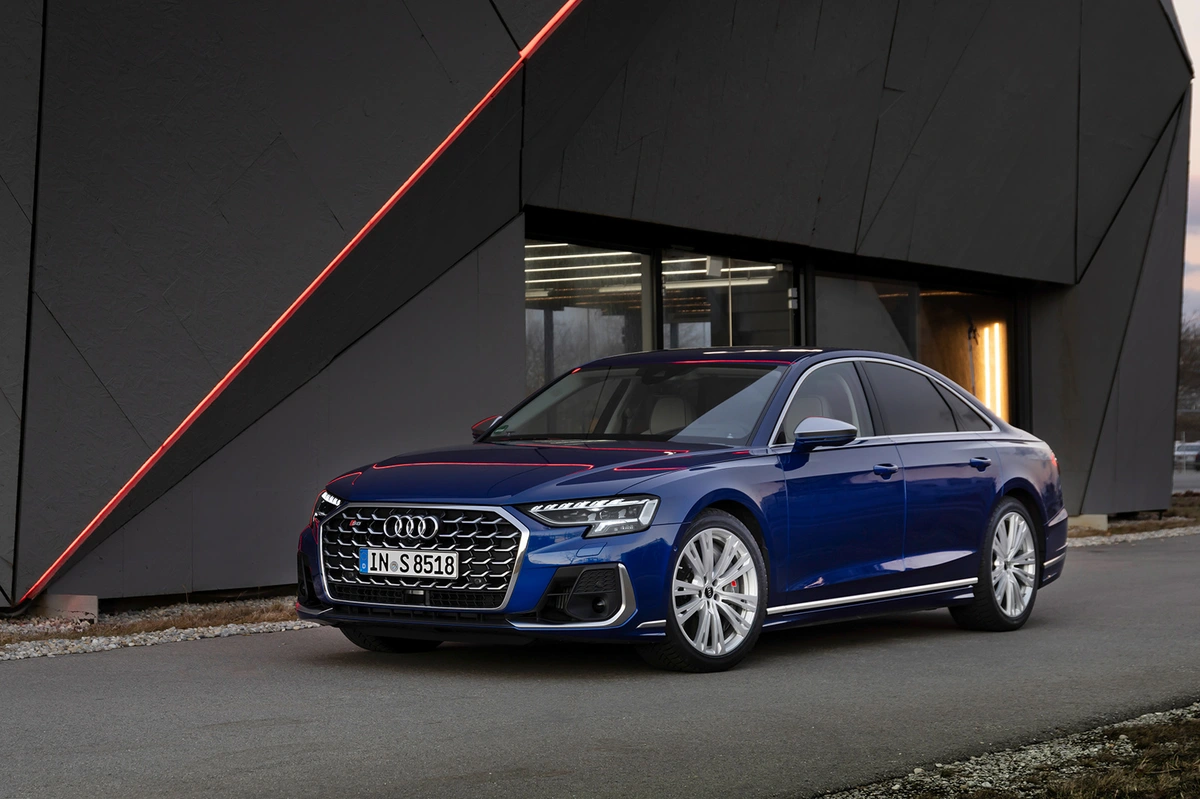 Audi S8 4.0 TFSI 571 KM