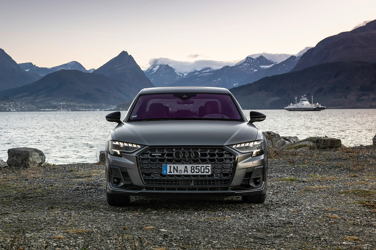 Audi A8 D5 FL 50TDI 286 KM