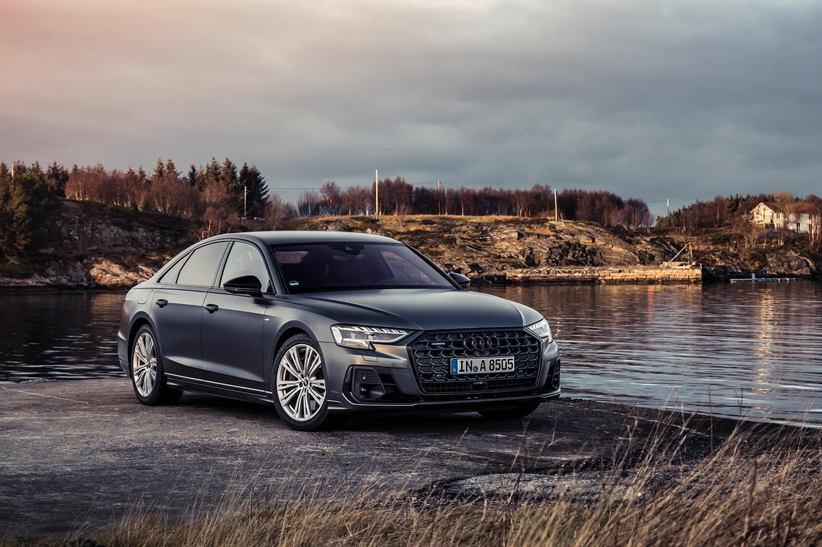 Audi A8 D5 FL 50TDI 286 KM