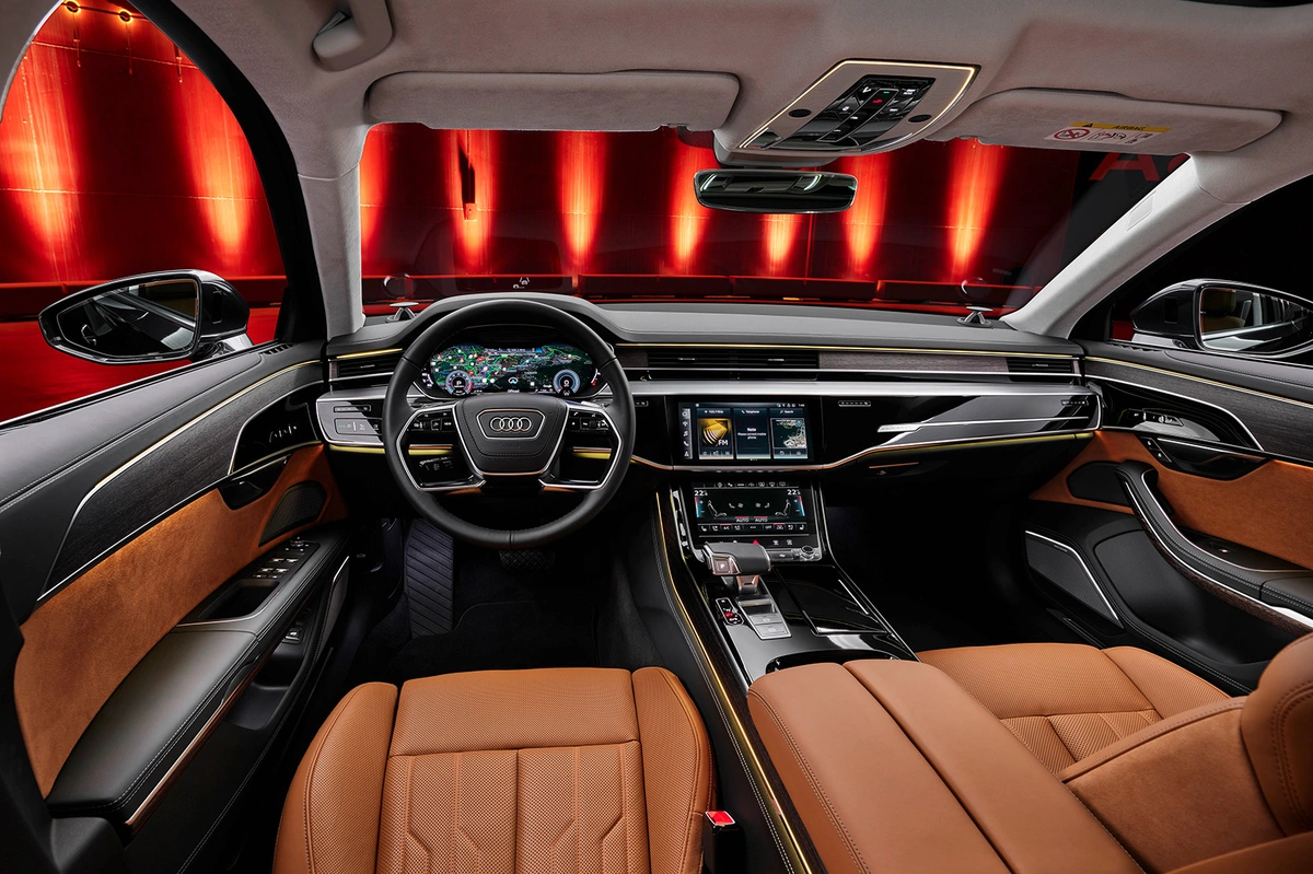 Audi A8 D5 FL Long 60TFSI e 462 KM