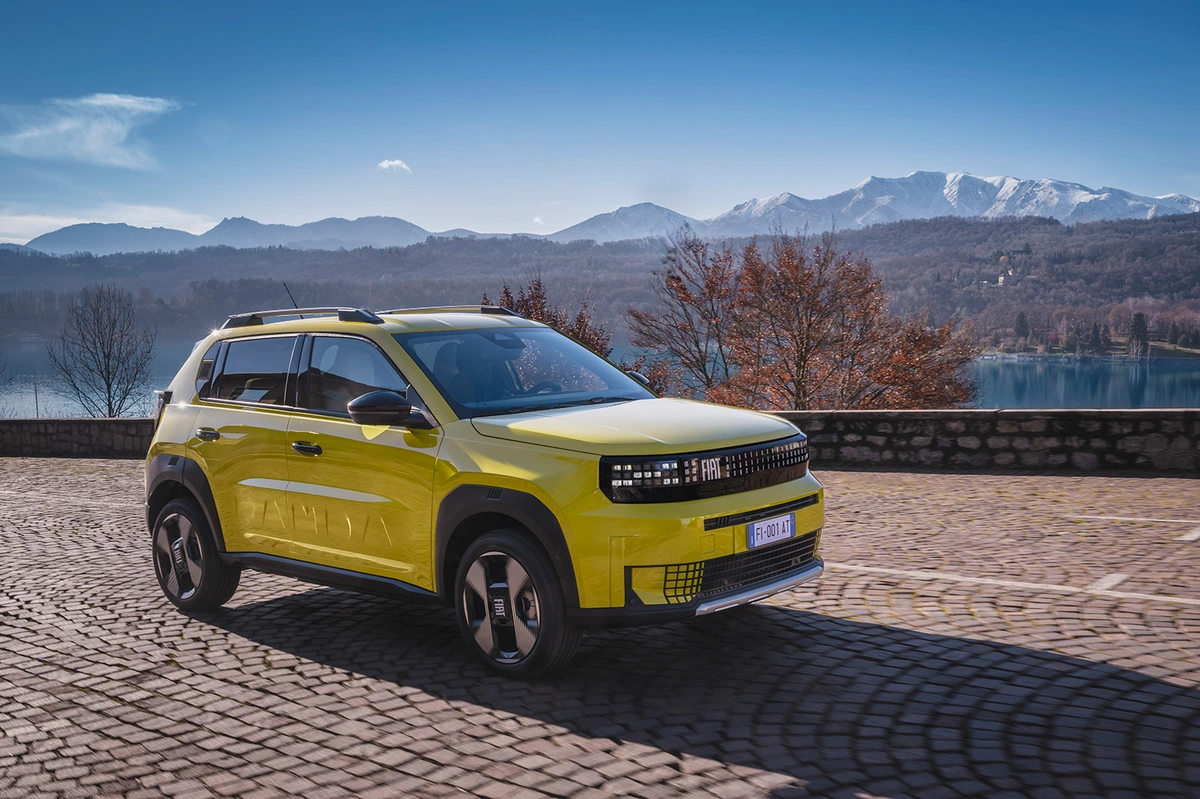 Fiat Grande Panda 1.2 Hybrid 110 KM