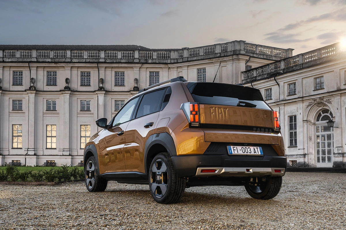 Fiat Grande Panda 1.2 Hybrid 110 KM