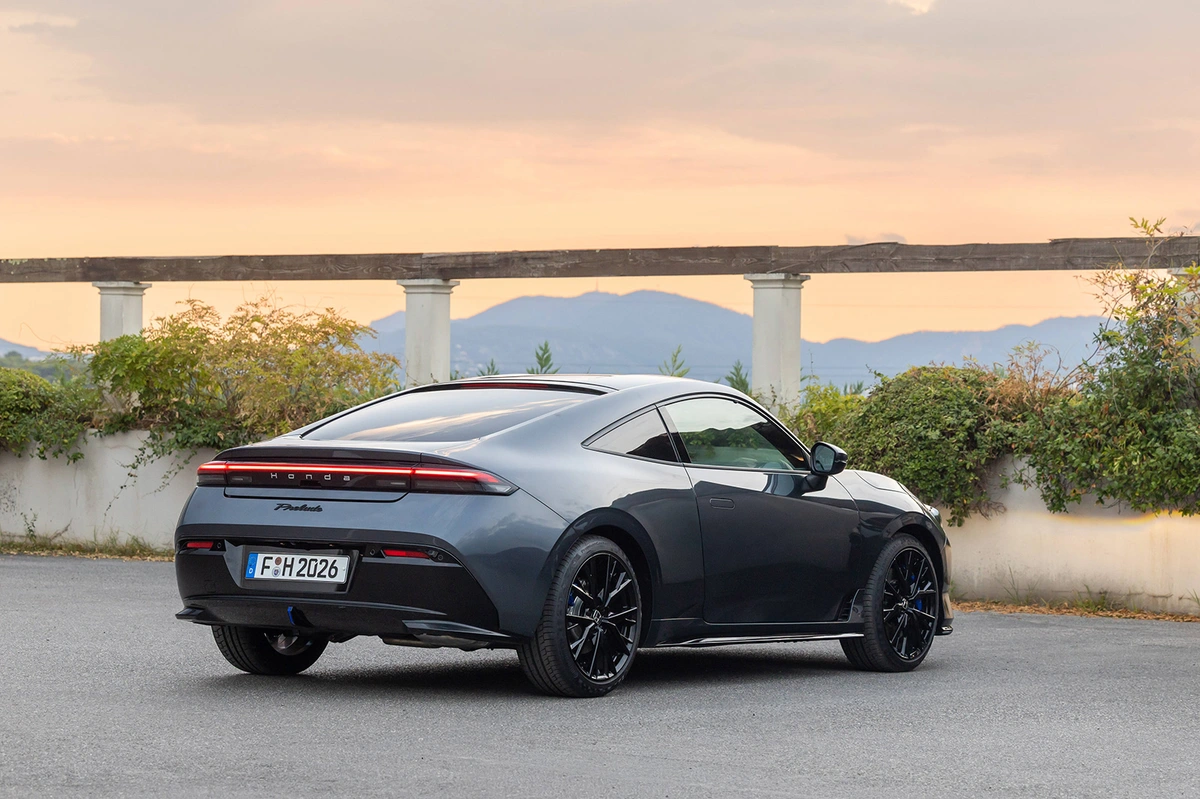 Honda Prelude VI 2.0i-MMD e:HEV 184 KM