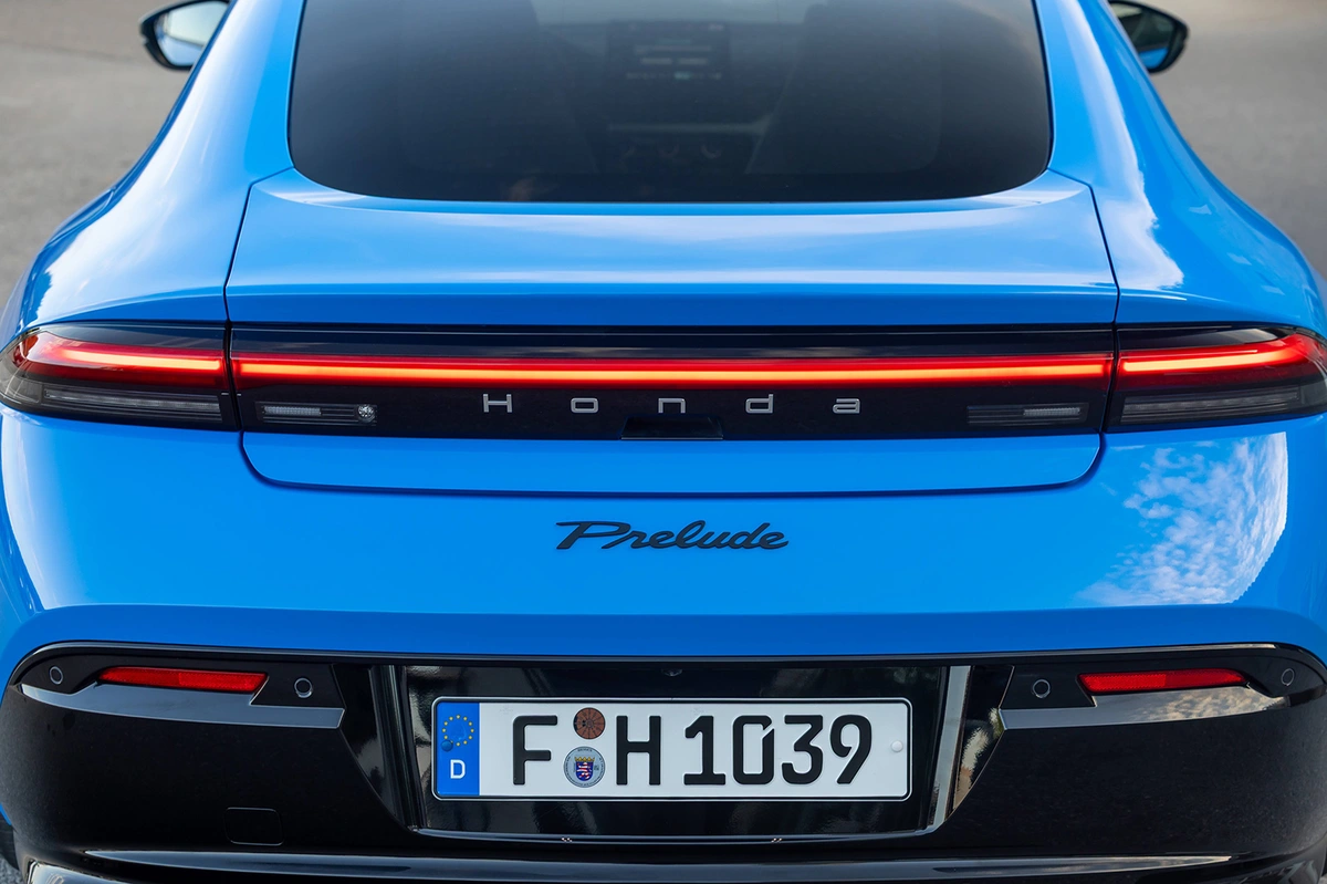 Honda Prelude VI 2.0i-MMD e:HEV 184 KM