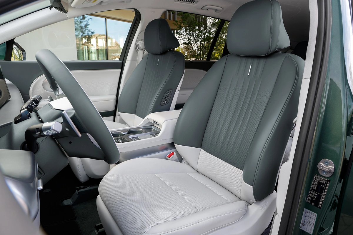 Hyundai Ioniq 9 RWD 218 KM