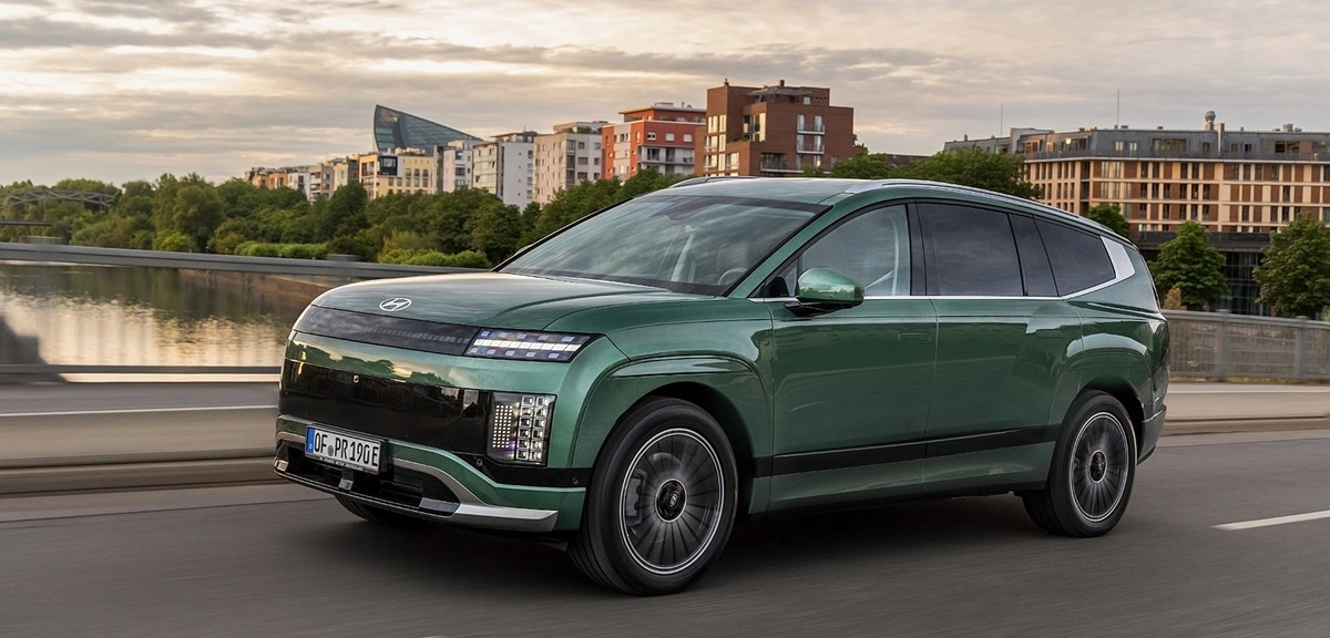 Hyundai Ioniq 9 RWD 218 KM