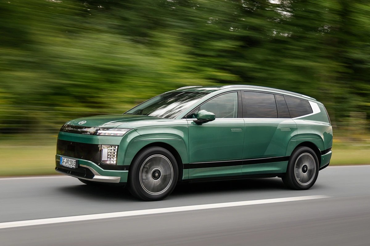 Hyundai Ioniq 9 RWD 218 KM