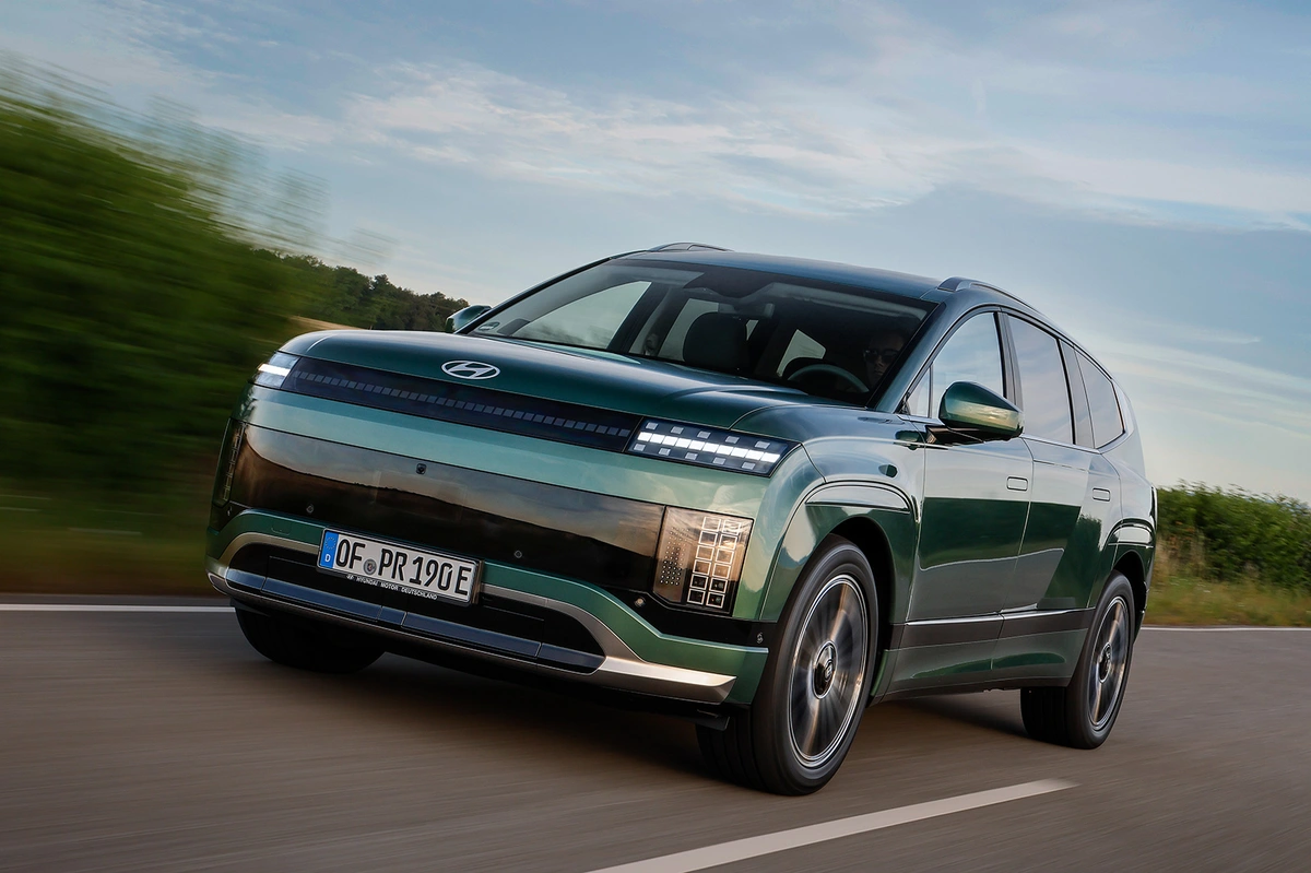 Hyundai Ioniq 9 RWD 218 KM