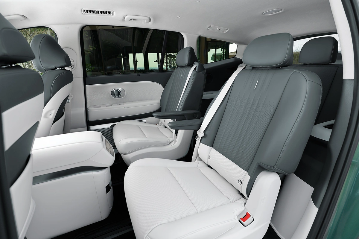 Hyundai Ioniq 9 AWD 313 KM