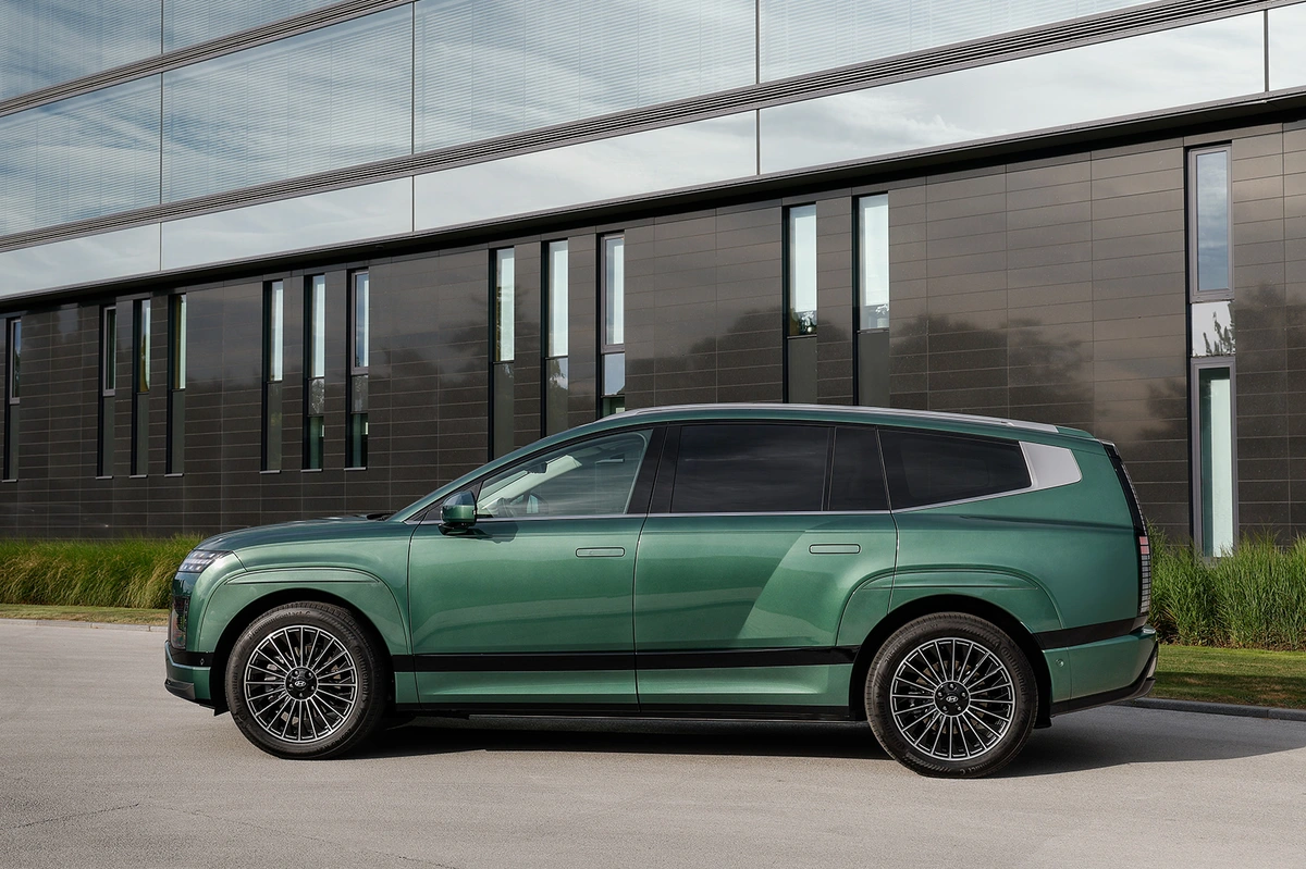 Hyundai Ioniq 9 AWD Perf 435 KM