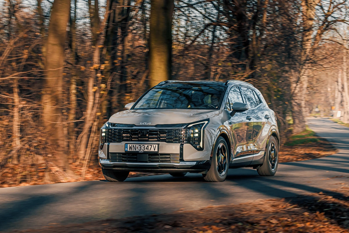 Kia Sportage V FL 1.6 T-GDI HEV 239 KM