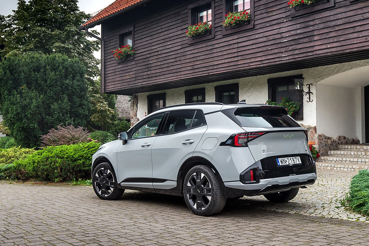 Kia Sportage V FL 1.6 T-GDI 180 KM