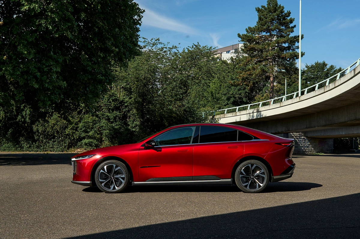 Mazda 6e EV 258 KM
