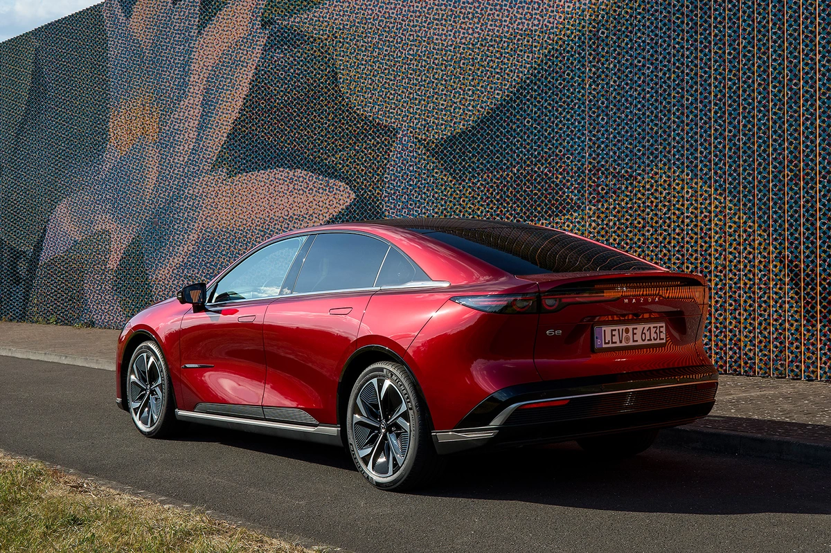 Mazda 6e EV 258 KM