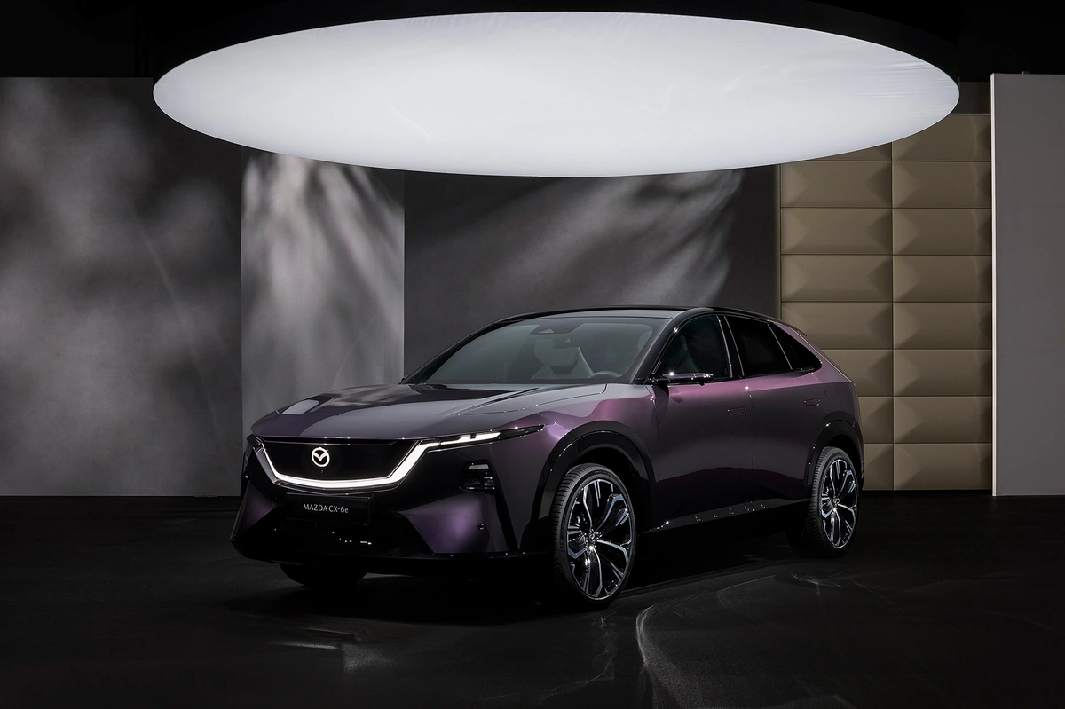 Mazda CX-6e EV 258 KM
