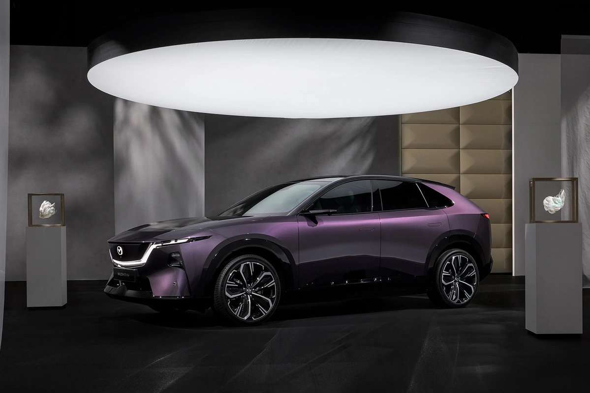 Mazda CX-6e EV 258 KM