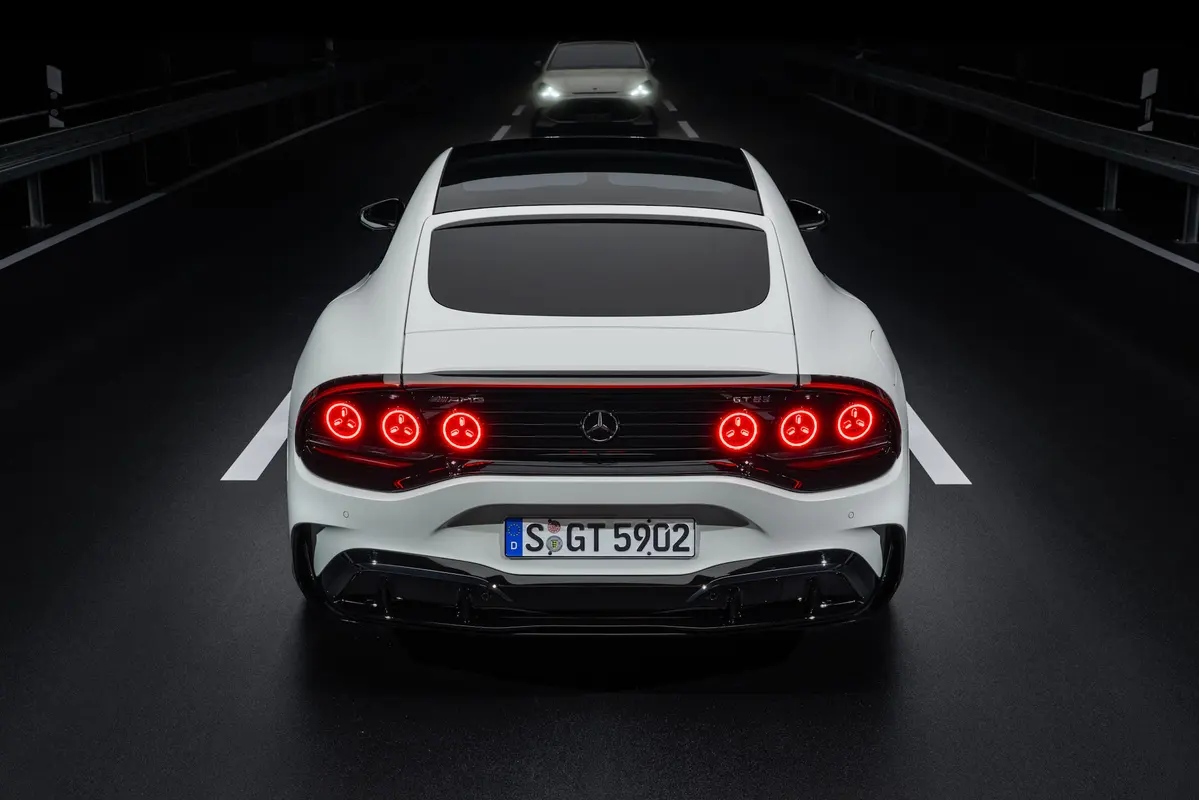 Mercedes-AMG GT C590 55 816 KM 2026