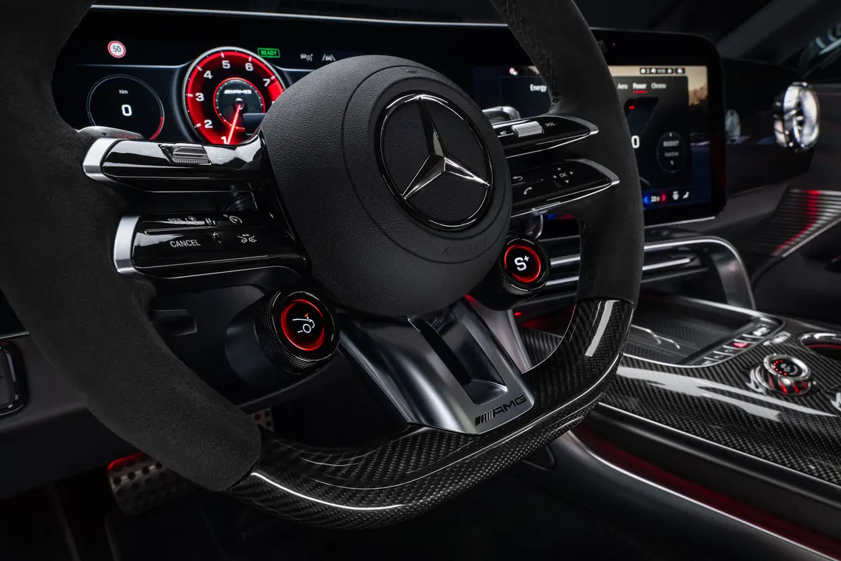 Mercedes-AMG GT C590 55 816 KM 2026