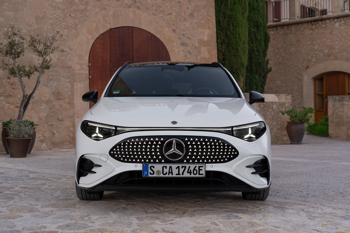 Mercedes - Benz CLA X174 350 354 KM