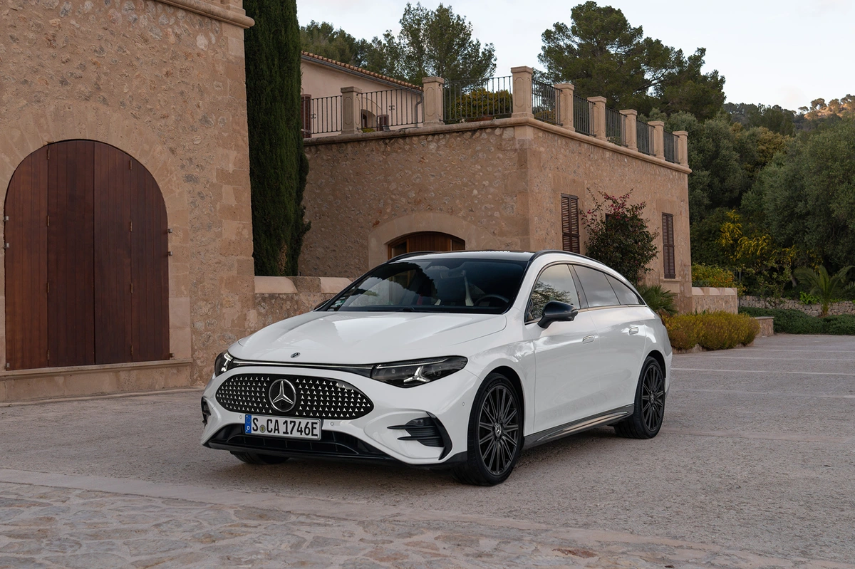 Mercedes - Benz CLA X174 250+ 272 KM