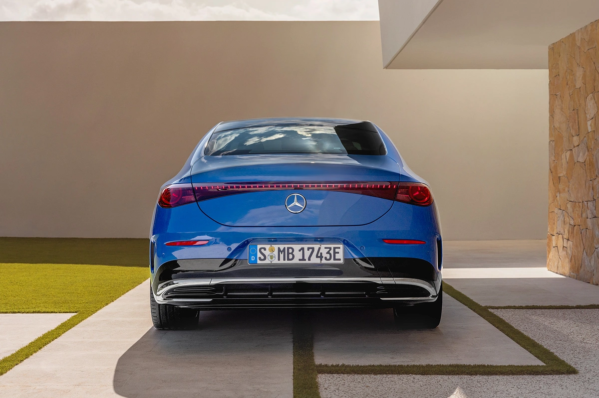 Mercedes - Benz CLA C178 220 190 KM