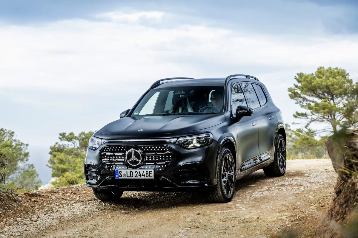 Mercedes - Benz GLB X248 200 224 KM