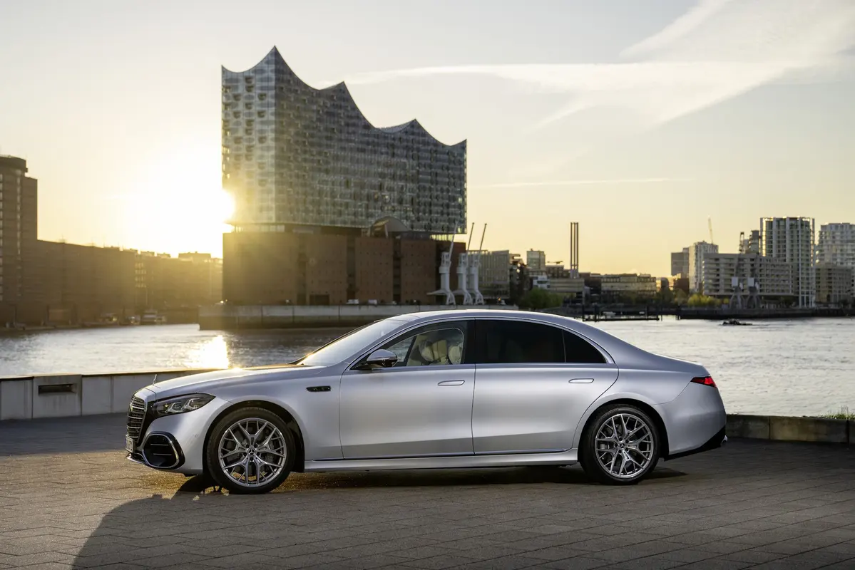 Mercedes - Benz S-klasa W223 FL Long 350d 313 KM