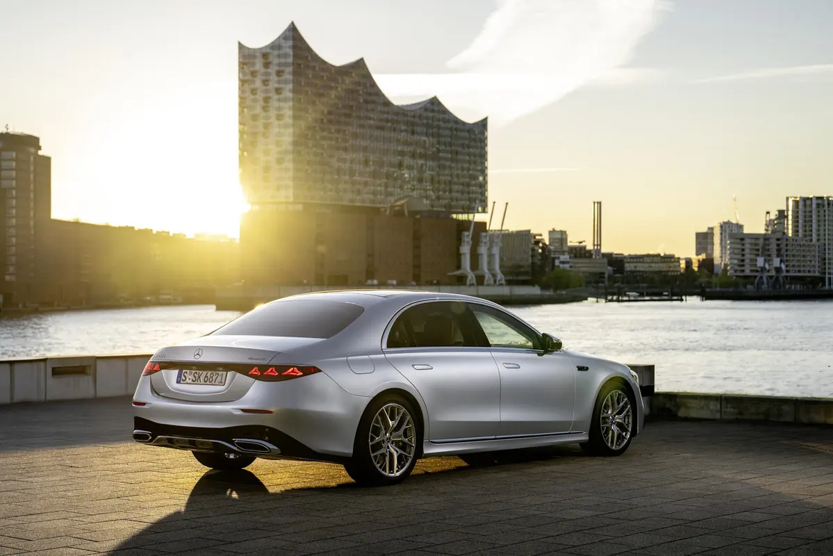 Mercedes - Benz S-klasa W223 FL Long 350d 313 KM