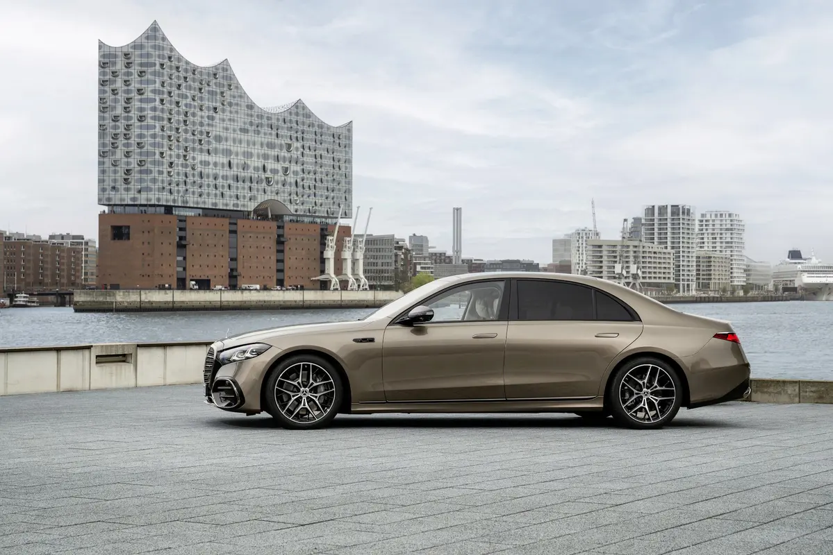 Mercedes - Benz S-klasa W223 FL Long 350d 313 KM