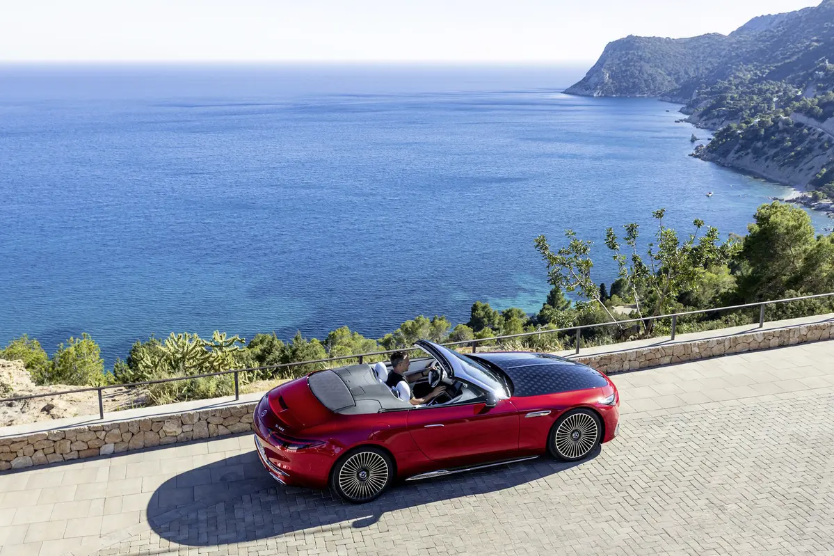 Mercedes - Benz SL Z232 Maybach 680 585 KM
