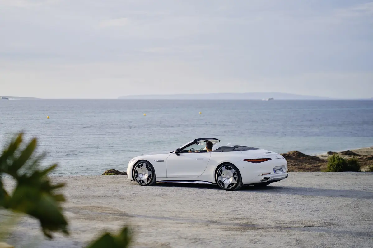 Mercedes - Benz SL Z232 Maybach 680 585 KM