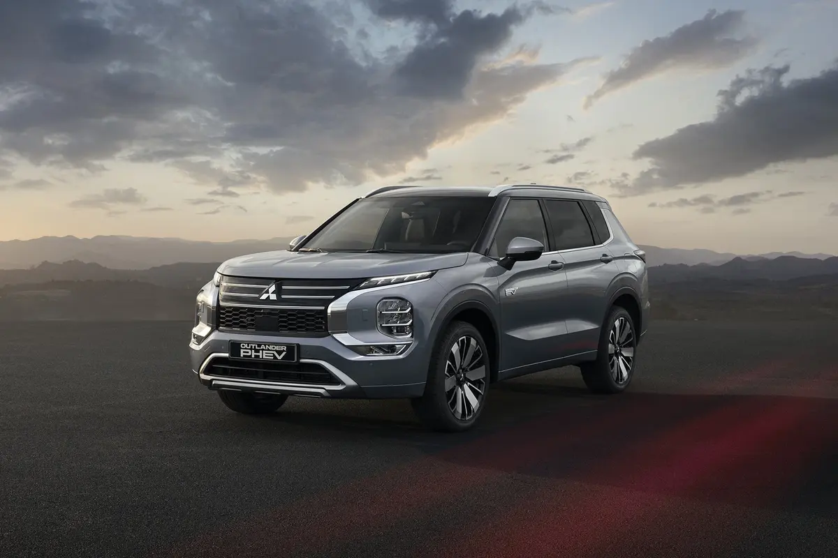 Mitsubishi Outlander IV 2.4 PHEV 306 KM