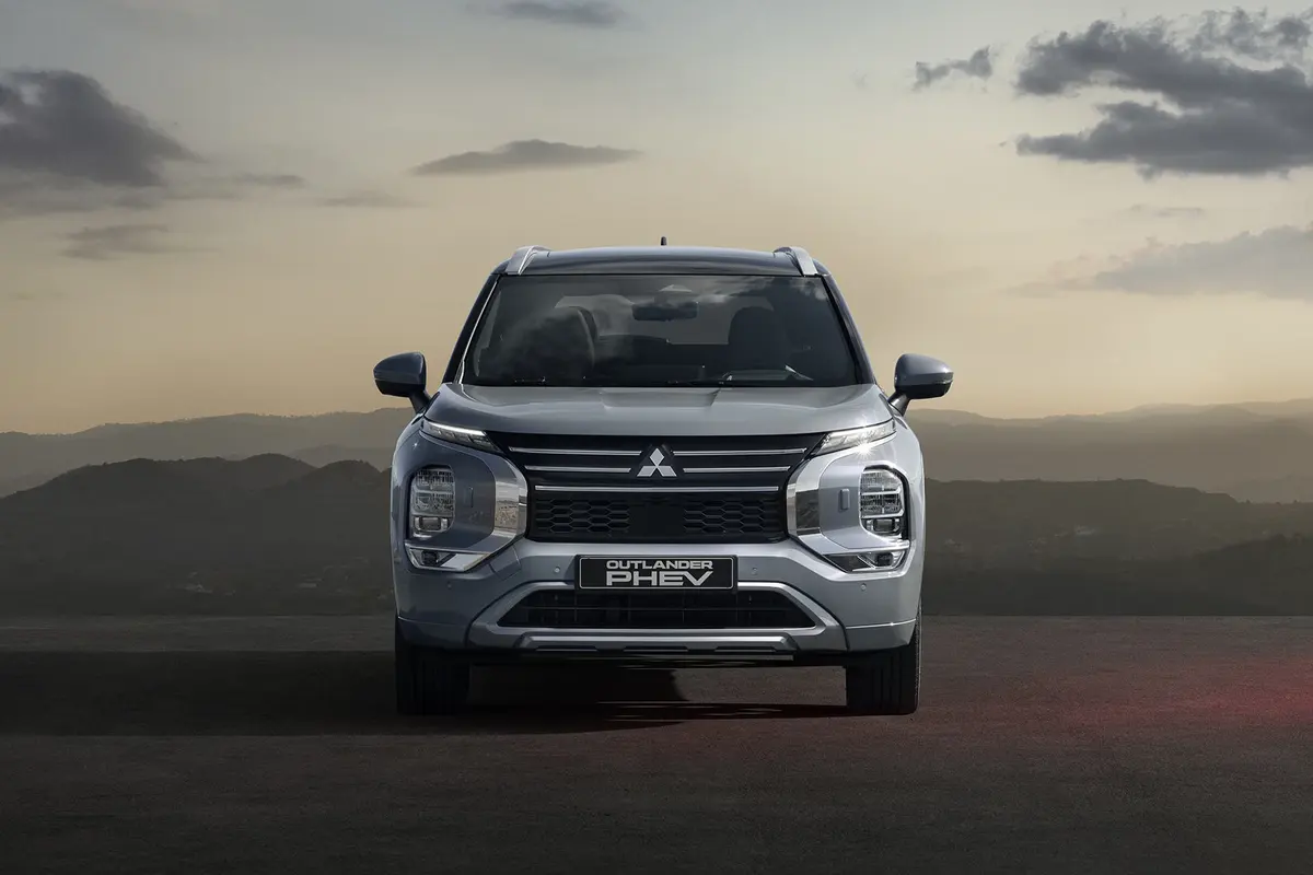 Mitsubishi Outlander IV 2.4 PHEV 306 KM