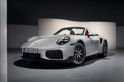 Porsche 911 T-Hybrid 711 KM 2026