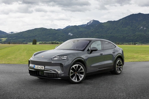 Porsche Cayenne S 544 KM 2026