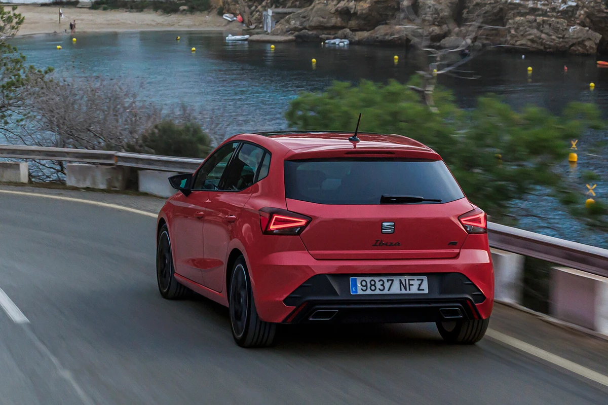 Seat Ibiza V FL2 1.0 MPi 80 KM - zdjęcie 2