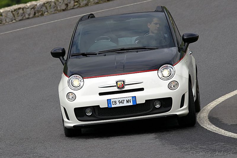 Abarth 500 1.4 T-Jet 140 KM