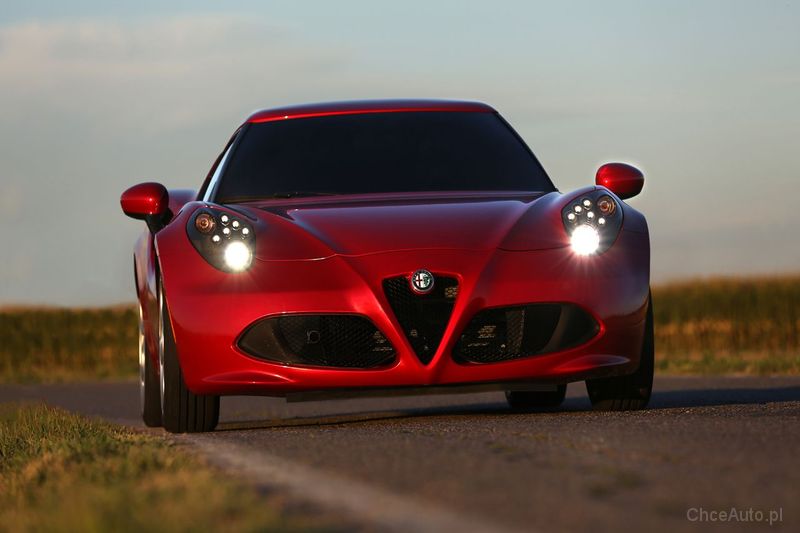 Alfa Romeo 4C 1.75 TBi 240 KM