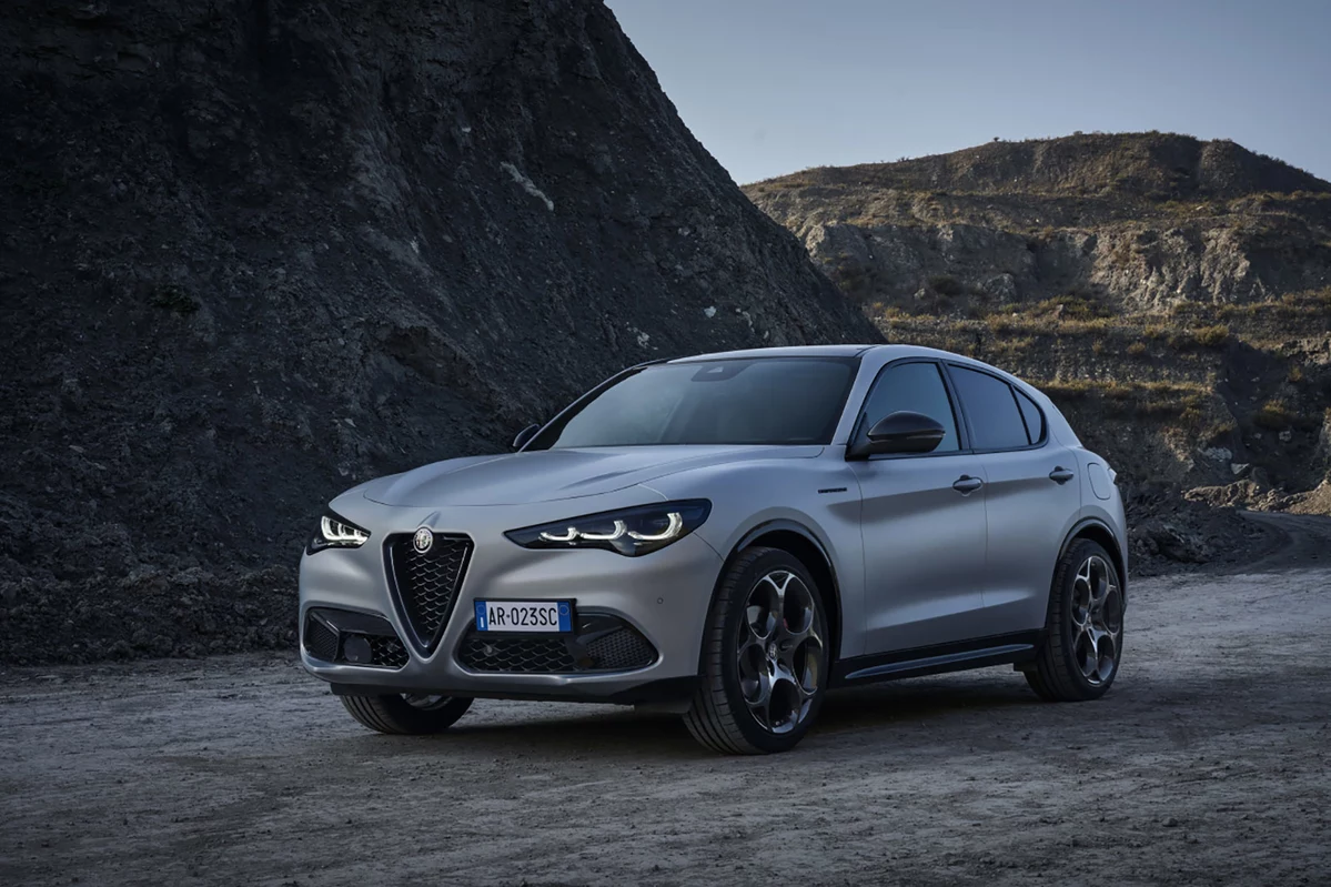 Alfa Romeo Stelvio FL 2.0 Turbo 280 KM